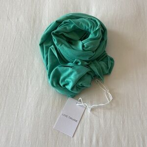 LOVE TANJANE large scarf/wrap